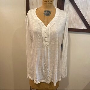 Kuhl Women's Cream Long Sleeve Top women’s brand newKuhl henley, long sleeve tea